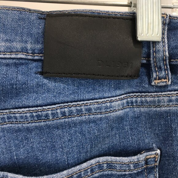 DL1961 Ultimate Kids Boys Pool Distressed ZANE Skinny Adj Waist Elastic Jeans - Picture 15 of 16